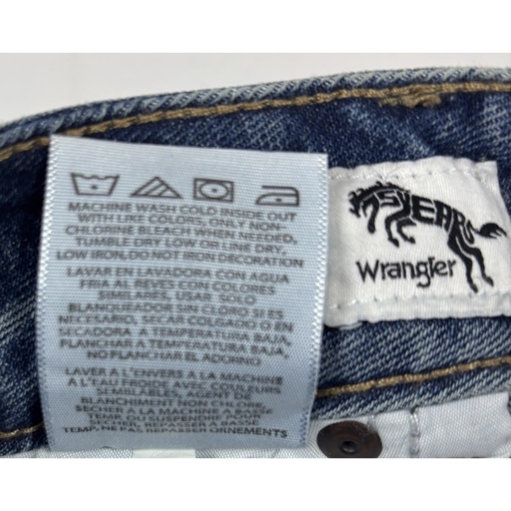 Wrangler Womens 11x34 Retro Boot Cut Jeans Dark Wash Blue Stretch Rodeo Concert - Picture 15 of 15